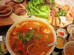 -大头虾越式风味餐厅(光明广场店)