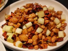 -万重锦·人文川菜馆(骡马市店)