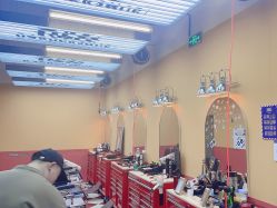 -Devilhands Barbershop男士理容店