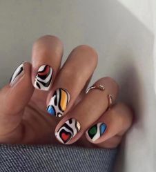 -芊冉•美甲美睫纹绣