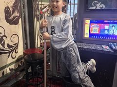 -范特西FANTASY量贩式KTV(民主广场店)