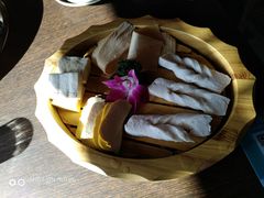 -滇釜火锅·能喝汤的火锅(车公庄店)