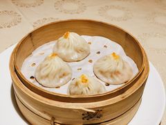 蟹粉小笼包-成隆行·蟹王府(九江路店)