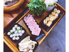 -捞围鲜·港式打边炉(海阳路店)