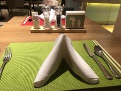 -咖啡苑自助餐厅·中国大饭店