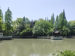 -汇龙潭