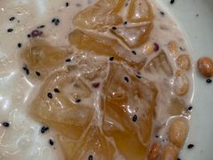 -姚姚酸菜鱼·金戈戈香港豉油鸡(喜荟城联名店)