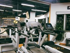 -超鹿运动(融侨锦江店)