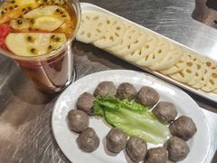 -胡须佬鸡煲四季火锅店(石厦西村直营店)