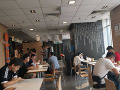 大堂-麦当劳(北京上地十街餐厅店)