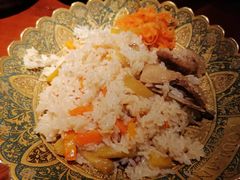 特色手抓饭-楼兰新疆主题餐厅(悠方店)