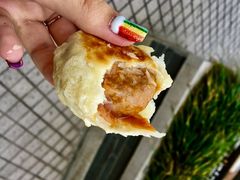 鲜肉月饼-长发西饼(临顿路店)