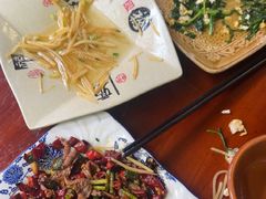 -苗湘食府(十年店)
