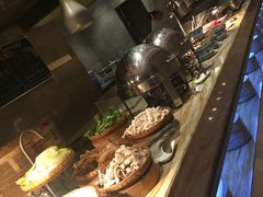 -西藏饭店·亚克·食光自助餐厅(文殊院店)