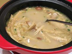 -梦都海鲜酒家(万达广场江桥店)