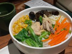 鸡汤米线-云海肴·汽锅鸡·云南菜(美罗城店)