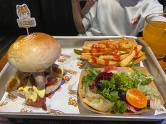 -HUZI虎滋精酿餐吧(京西大悦城店)