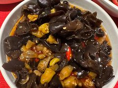 -龙巢盱眙龙虾·牛蛙·烧烤宵夜(八卦岭店)