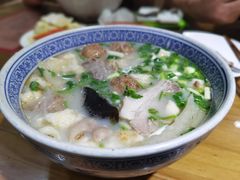 三鲜葫芦头-天发芽·何记葫芦头泡馍·老字号(小南门店)