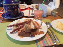 -岷山饭店-芝芝自助餐厅