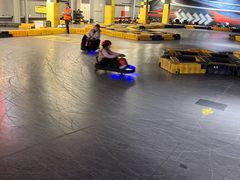 -极限PLAY运动娱乐新世界·团建派对潮玩休闲馆·室内蹦极高空游乐园