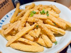 咸蛋黄炒茄子-吃饭皇帝大(解放西路店)