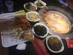 -佰人王串串香火锅(洋珠巷店)