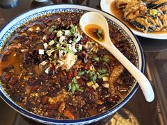 -喜乐餐厅•灯笼虾球首创者•本地小海鲜(二马路店)