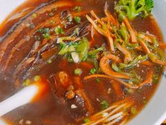 虎皮大肉面-囿面传统制面馆(中央路店)