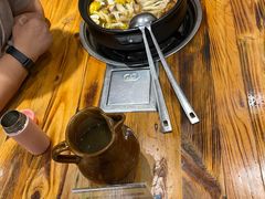 -菌之家·专业纯野生菌火锅·特色炒菌