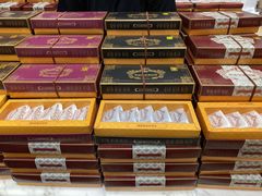 黑凤梨酥-黄远堂凤梨酥·伴手礼(中山路六店)