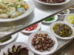 -清真吴记门钉肉饼·喜多利