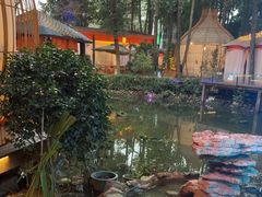 -二荆条·蜀鲜汇城市森林火锅