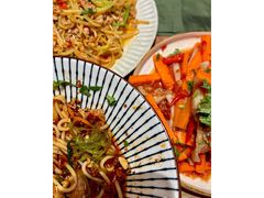 泡椒凤爪-浩海火燒雲傣家菜(芮欧百货店)