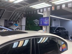 -鲨鱼皮汽车凹陷玻璃修复(静安店)