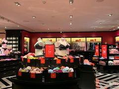 -Victoria's Secret(杭州湖滨银泰in77店)