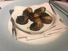 -广州塔卢特斯法国旋转餐厅