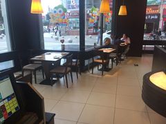 用餐区-必胜客(庆阳南大街店)