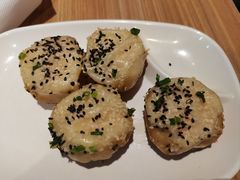 -小杨生煎(金山百联购物中心3楼店)