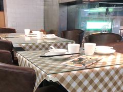 大堂-新大咀港式茶餐厅(宝山万达店)