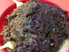 红豆巧克力酸磨糕-王中王刨冰
