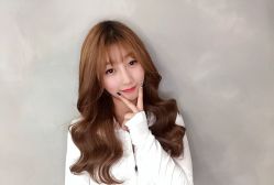 -AYO SALON