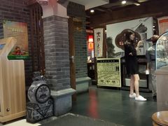 -张氏宽窄巷成都名小吃(茂业百货华强北店)