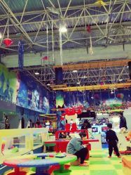 -爱丽丝奇幻乐园