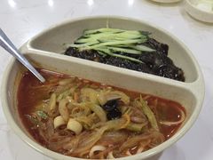 炸酱面辣海鲜汤面双拼-正宗韩国炸酱面(沈航店)
