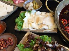 -疯狂的筷子老灶九宫格火锅