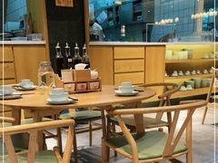 大堂-伊喜饺子·烤鸭(五道口学院路店)