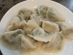 -周家大连水饺(美专校街店)