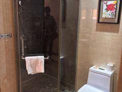 -博雅假日酒店(广州白云山万达广场店)