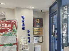 -伟伟宠物医院·CT影像中心·瑞派犬猫综合性门诊(汉口总院)